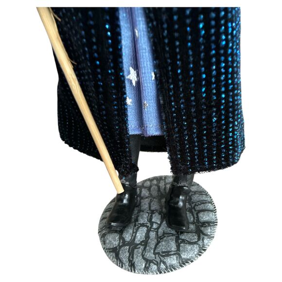 Annalee Witch Doll 10” Halloween Figure Broom Hat Book Decoration 2007 Vintage - Picture 9 of 11